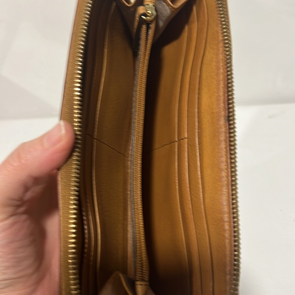 Michael Kors JetSet Continental Logo Canvas and Leather Trim Wallet in Mocha - Picture 8 of 13